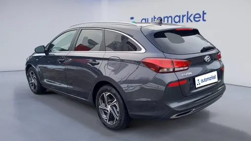 HYUNDAI i30 i30 1.5 T-GDI 48V Smart DCT