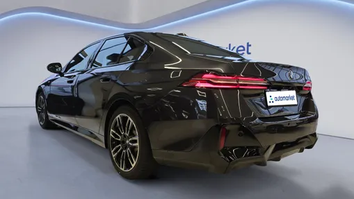 BMW Seria 5 520i mHEV M Sport aut