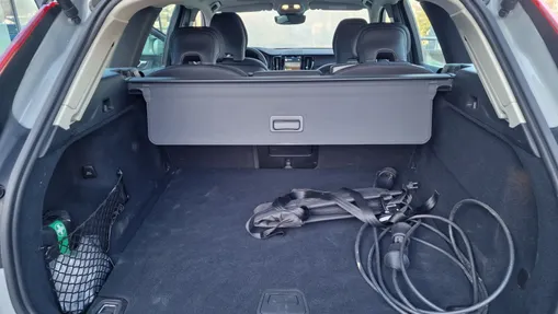 VOLVO XC60 XC60 T6 Plug-In Hybrid AWD Core aut