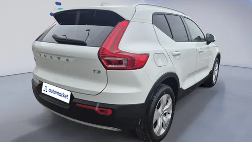 VOLVO XC40 XC40 T3 Momentum Pro aut