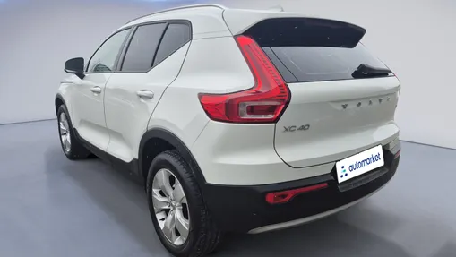 VOLVO XC40 XC40 T3 Momentum Pro aut