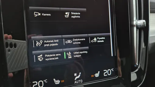 VOLVO XC40 XC40 T3 Momentum Pro aut