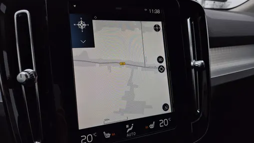 VOLVO XC40 XC40 T3 Momentum Pro aut