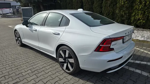 VOLVO S60 S60 T8 AWD Plug-In Hybrid Polestar Engineered aut