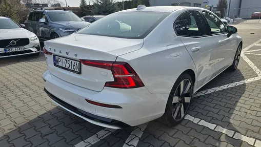 VOLVO S60 S60 T8 AWD Plug-In Hybrid Polestar Engineered aut