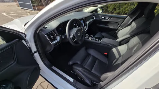 VOLVO S60 S60 T8 AWD Plug-In Hybrid Polestar Engineered aut