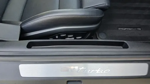 PORSCHE 911 911 Turbo