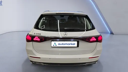 MERCEDES-BENZ E Klasa E 200 mHEV Avantgarde 9G-Tronic