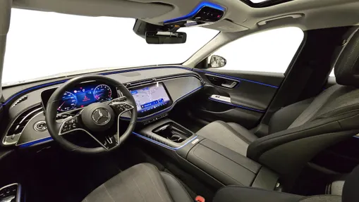 MERCEDES-BENZ E Klasa E 200 mHEV Avantgarde 9G-Tronic