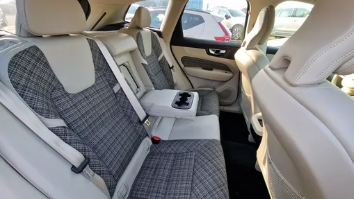 VOLVO XC60 XC60 T4 Momentum aut