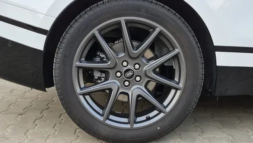 LAND ROVER Range Rover Velar -