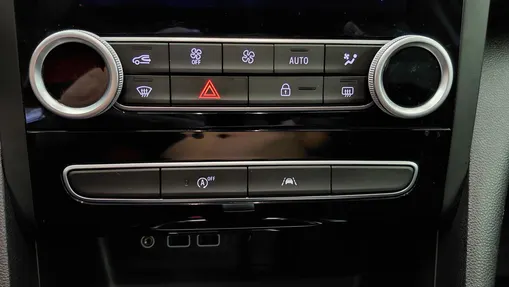 RENAULT Megane Megane 1.3 TCe FAP Intens EDC