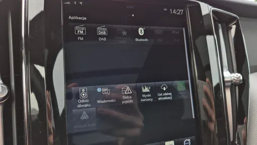VOLVO XC60 XC60 T8 AWD Plug-In Hybrid R-Design aut