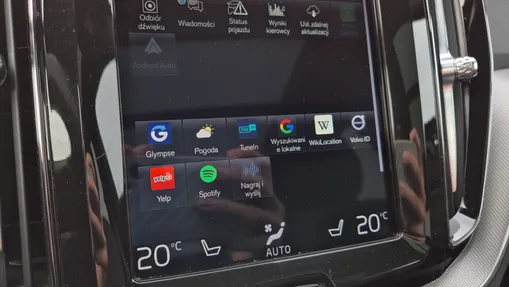 VOLVO XC60 XC60 T8 AWD Plug-In Hybrid R-Design aut