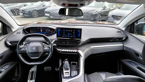 PEUGEOT 5008 5008 2.0 BlueHDi Road Trip S&S EAT8