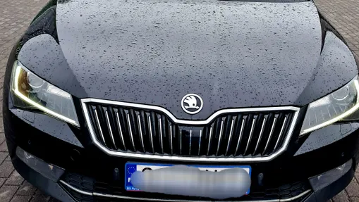 SKODA Superb Superb 2.0 TDI L&K DSG