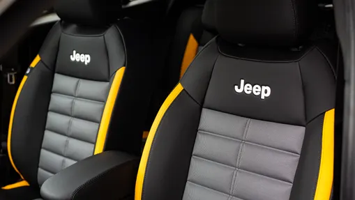 JEEP Avenger Avenger 1.2 T3 mHEV The North Face 4xe eDCT6 Nowy