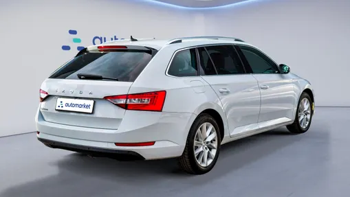 SKODA Superb Superb 2.0 TDI SCR 4x4 Style DSG