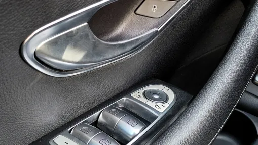 MERCEDES-BENZ E Klasa E 300 d 4-Matic Avantgarde