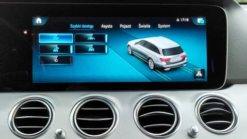 MERCEDES-BENZ E Klasa E 300 d 4-Matic Avantgarde