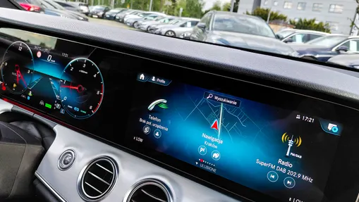 MERCEDES-BENZ E Klasa E 300 d 4-Matic Avantgarde