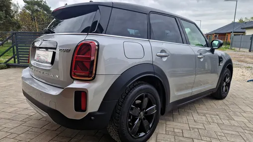 MINI [BMW] Countryman Cooper aut