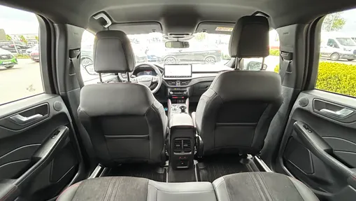 FORD Kuga Kuga 2.5P PHEV FWD ST-Line X eCVT Nowy