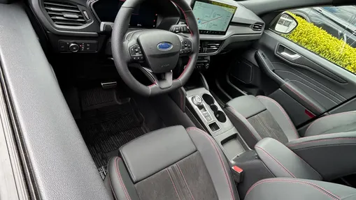 FORD Kuga Kuga 2.5P PHEV FWD ST-Line X eCVT Nowy
