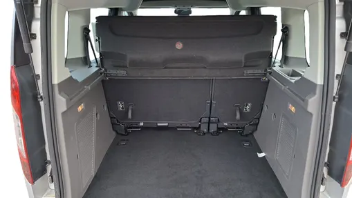 FORD Tourneo Connect Tourneo Connect 1.5 EcoBlue Trend PowerShift