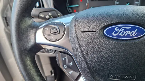 FORD Tourneo Connect Tourneo Connect 1.5 EcoBlue Trend PowerShift