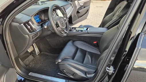 VOLVO V90 V90 T8 AWD Plug-In Hybrid R-Design aut