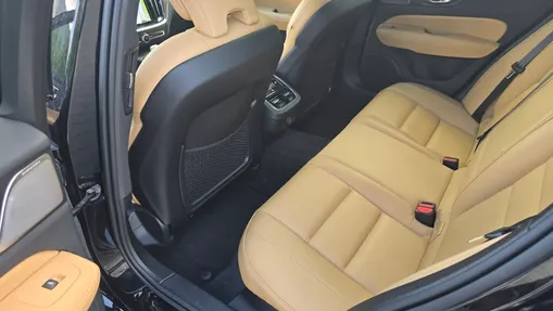 VOLVO V60 V60 B4 B Ultra Dark aut