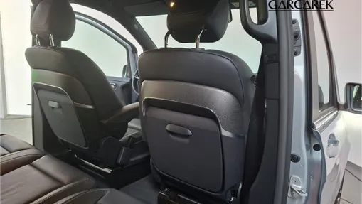MERCEDES-BENZ V Klasa V 300 d 4-Matic 9G-Tronic Exclusive (ekstra dł)
