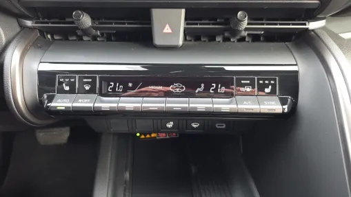 TOYOTA C-HR C-HR 2.0 PHEV Dynamic Force Style