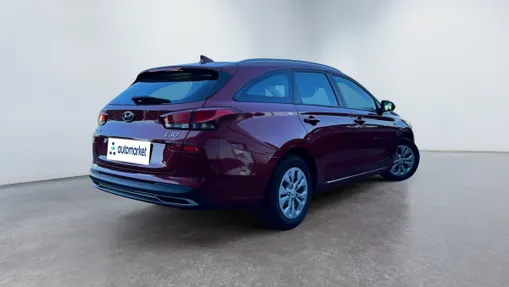 HYUNDAI i30 i30 1.0 T-GDI Modern DCT