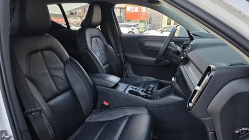 VOLVO XC40 XC40 B3 Core aut