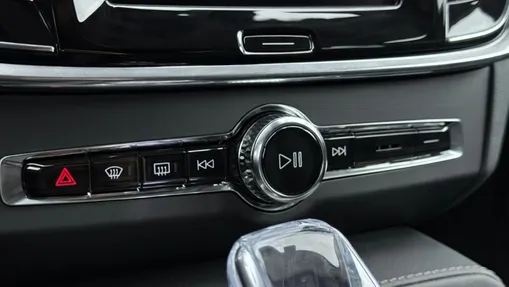 VOLVO V90 V90 T6 AWD Plug-In Hybrid Plus Dark aut