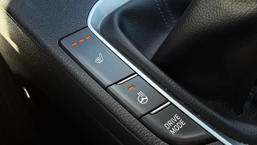 HYUNDAI i30 i30 1.5 T-GDI 48V Smart