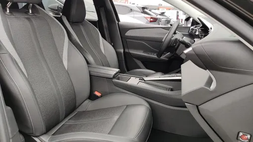 PEUGEOT 308 308 SW 1.5 BlueHDi Allure S&S EAT8