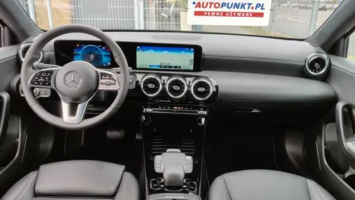 MERCEDES-BENZ A Klasa A 200 d Progressive 8G-DCT