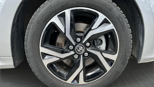 TOYOTA Yaris Yaris Hybrid 1.5 Style