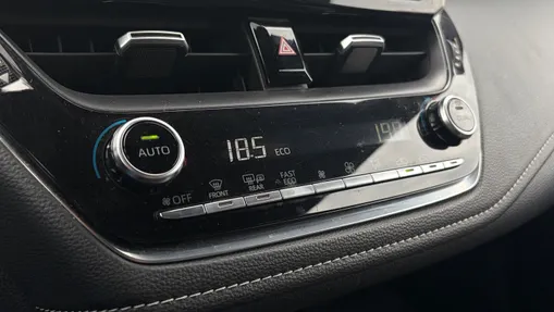 TOYOTA Corolla Corolla 1.8 Hybrid GR Sport