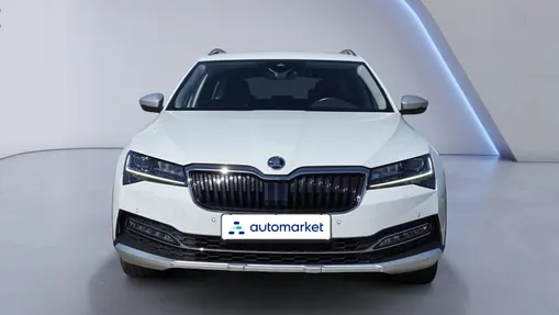 SKODA Superb Superb 2.0 TDI SCR 4x4 Scout DSG