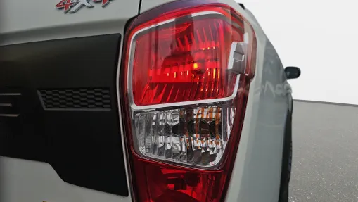 KGM / SSANGYONG Musso Musso Grand 2.2 e-XDi Wild 4WD aut