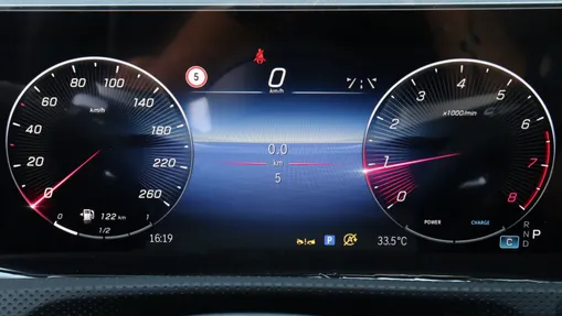 MERCEDES-BENZ A Klasa A 220 4-Matic AMG Line 8G-DCT Nowy