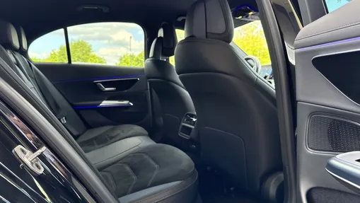 MERCEDES-BENZ E Klasa E 220 d mHEV 4-Matic AMG 9G-Tronic