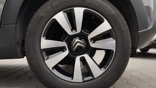 CITROEN C3 C3 1.2 PureTech Shine