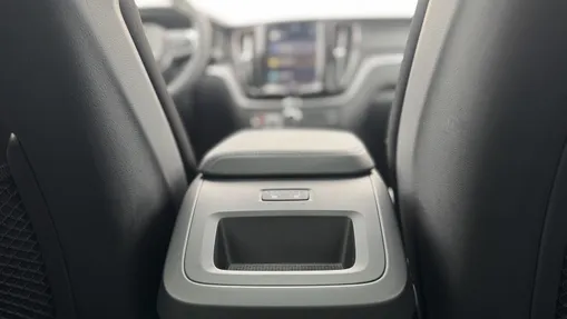 VOLVO XC60 XC60 T6 Plug-In Hybrid AWD Core aut