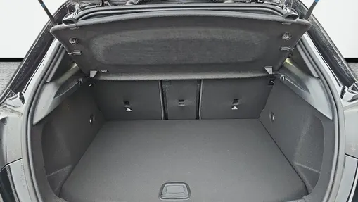 MERCEDES-BENZ A Klasa A 250 e PHEV AMG Line 8G-DCT
