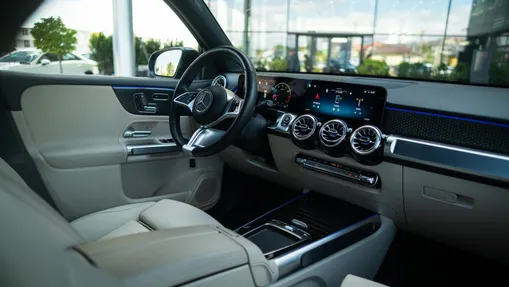MERCEDES-BENZ GLB GLB 200 mHEV Progressive 7G-DCT